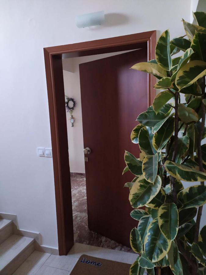 Home Up Trikala  Exterior photo